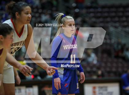 Thumbnail 3 in Richfield vs. South Sevier (UHSAA 3A Consolation Semifinal) photogallery.