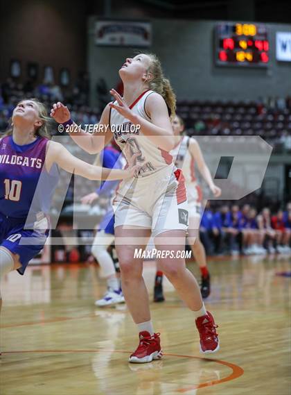 Thumbnail 3 in Richfield vs. South Sevier (UHSAA 3A Consolation Semifinal) photogallery.