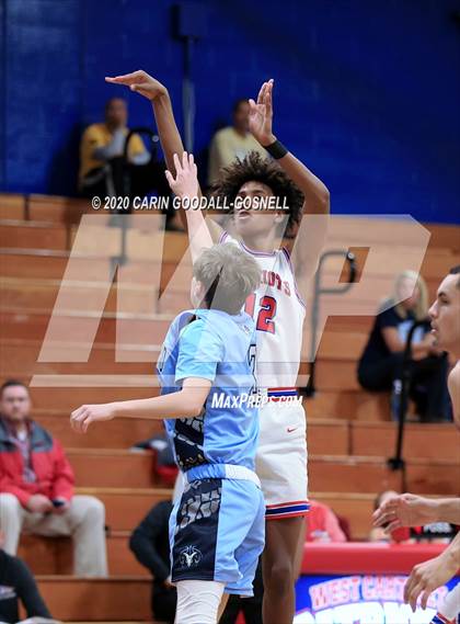 Thumbnail 1 in Cleveland @ West Carteret (NCHSAA 3A Round 1 Playoff) photogallery.