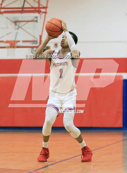 Thumbnail 1 in Cleveland @ West Carteret (NCHSAA 3A Round 1 Playoff) photogallery.