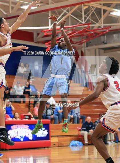 Thumbnail 3 in Cleveland @ West Carteret (NCHSAA 3A Round 1 Playoff) photogallery.