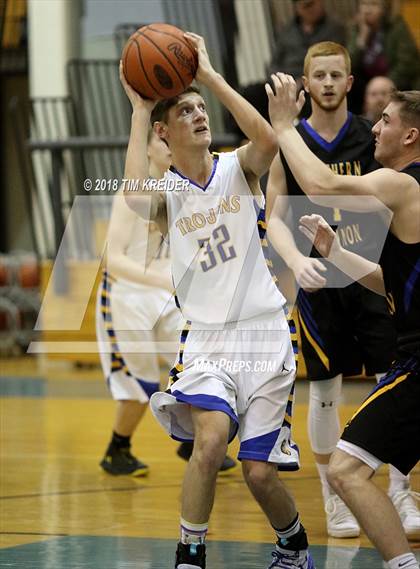 Thumbnail 2 in Northern Lebanon @ Tulpehocken photogallery.