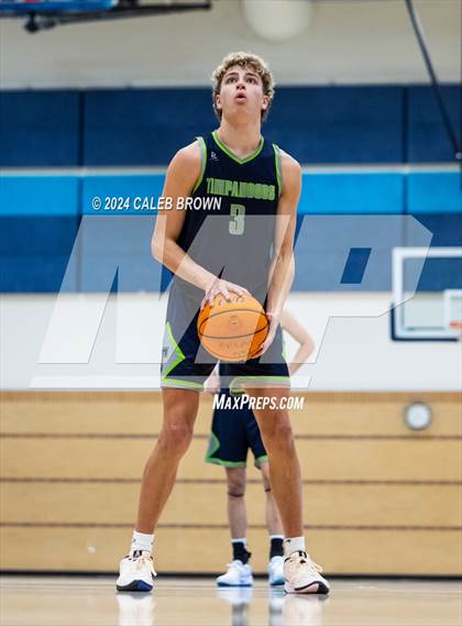 Thumbnail 3 in Timpanogos vs. East (Juan Diego's Eagle Holiday Shootout) photogallery.