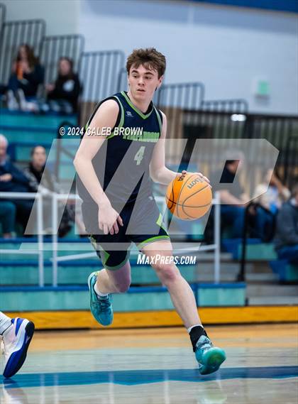Thumbnail 2 in Timpanogos vs. East (Juan Diego's Eagle Holiday Shootout) photogallery.