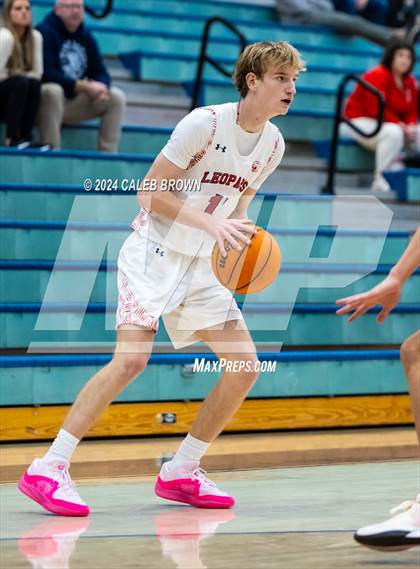 Thumbnail 1 in Timpanogos vs. East (Juan Diego's Eagle Holiday Shootout) photogallery.
