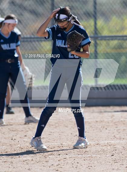 Thumbnail 1 in Rock Canyon vs. Valor Christian (CHSAA 5A Region 2 Playoff) photogallery.