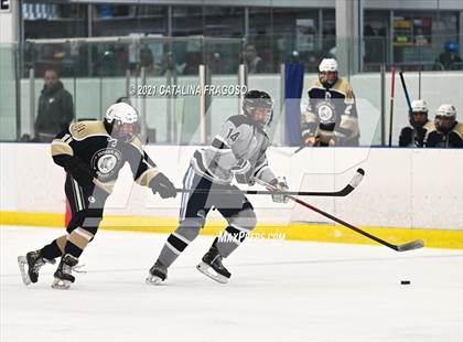 Thumbnail 2 in Indian Hills @ Wayne Knights photogallery.