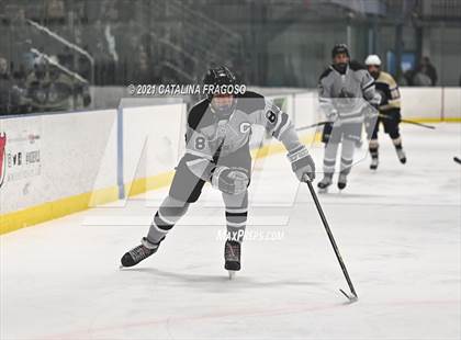 Thumbnail 3 in Indian Hills @ Wayne Knights photogallery.