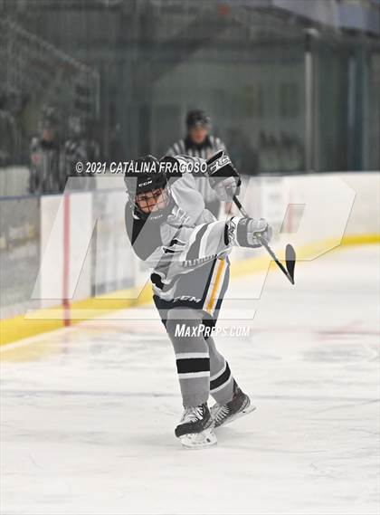 Thumbnail 1 in Indian Hills @ Wayne Knights photogallery.