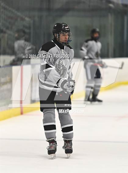 Thumbnail 3 in Indian Hills @ Wayne Knights photogallery.