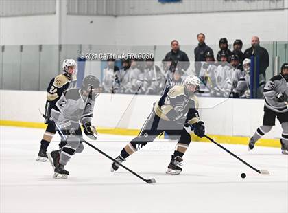 Thumbnail 1 in Indian Hills @ Wayne Knights photogallery.