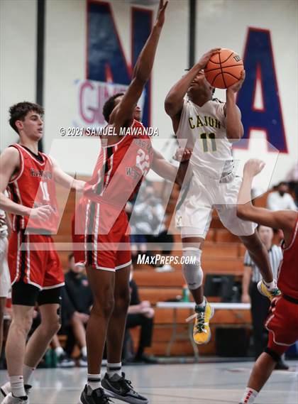 Thumbnail 1 in Harvard-Westlake vs Cajon (19th Annual Rose City Roundball classic Final) photogallery.