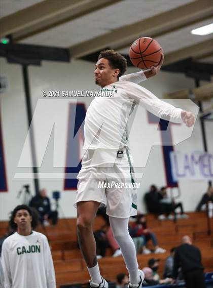 Thumbnail 3 in Harvard-Westlake vs Cajon (19th Annual Rose City Roundball classic Final) photogallery.