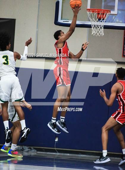 Thumbnail 1 in Harvard-Westlake vs Cajon (19th Annual Rose City Roundball classic Final) photogallery.