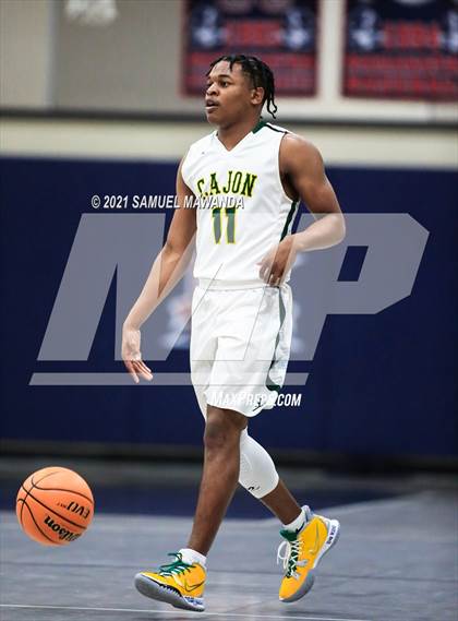 Thumbnail 2 in Harvard-Westlake vs Cajon (19th Annual Rose City Roundball classic Final) photogallery.