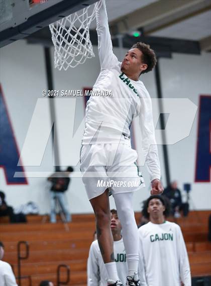 Thumbnail 2 in Harvard-Westlake vs Cajon (19th Annual Rose City Roundball classic Final) photogallery.