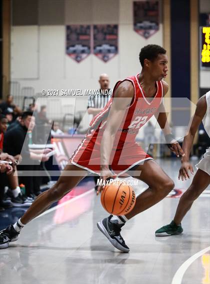 Thumbnail 3 in Harvard-Westlake vs Cajon (19th Annual Rose City Roundball classic Final) photogallery.