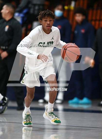 Thumbnail 2 in Harvard-Westlake vs Cajon (19th Annual Rose City Roundball classic Final) photogallery.