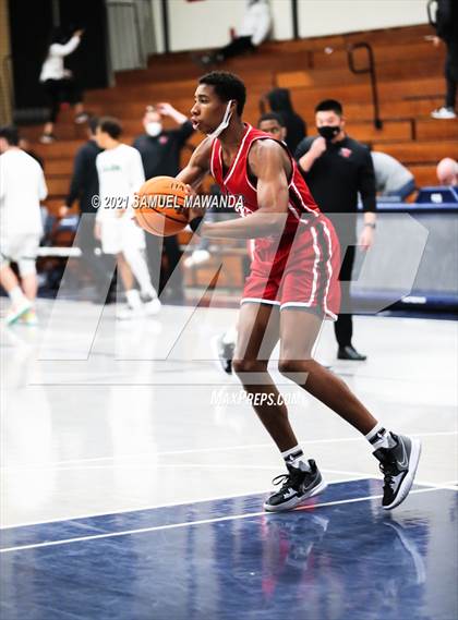 Thumbnail 2 in Harvard-Westlake vs Cajon (19th Annual Rose City Roundball classic Final) photogallery.