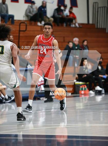 Thumbnail 2 in Harvard-Westlake vs Cajon (19th Annual Rose City Roundball classic Final) photogallery.