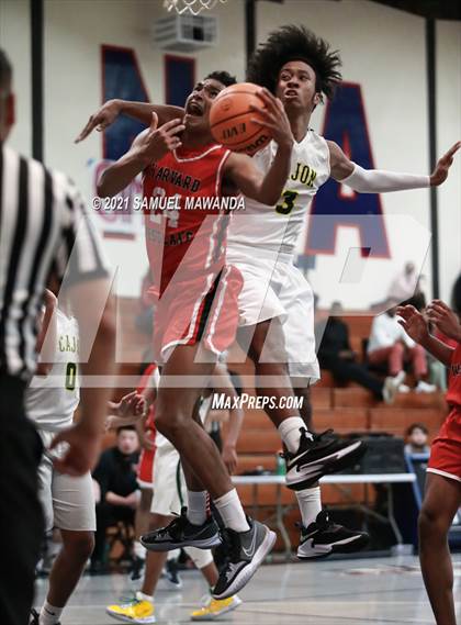 Thumbnail 1 in Harvard-Westlake vs Cajon (19th Annual Rose City Roundball classic Final) photogallery.