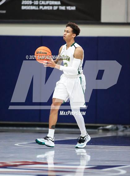 Thumbnail 1 in Harvard-Westlake vs Cajon (19th Annual Rose City Roundball classic Final) photogallery.