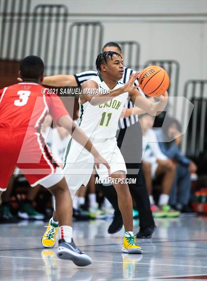Thumbnail 2 in Harvard-Westlake vs Cajon (19th Annual Rose City Roundball classic Final) photogallery.