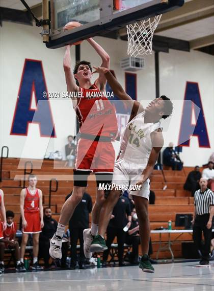 Thumbnail 2 in Harvard-Westlake vs Cajon (19th Annual Rose City Roundball classic Final) photogallery.