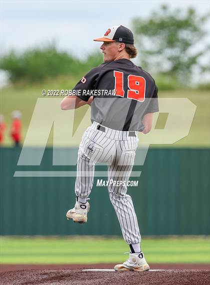 Thumbnail 1 in Rockwall @ Rockwall-Heath (UIL 6A Regional Final Game 3) photogallery.