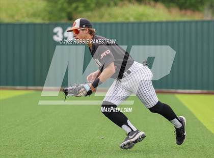 Thumbnail 3 in Rockwall @ Rockwall-Heath (UIL 6A Regional Final Game 3) photogallery.