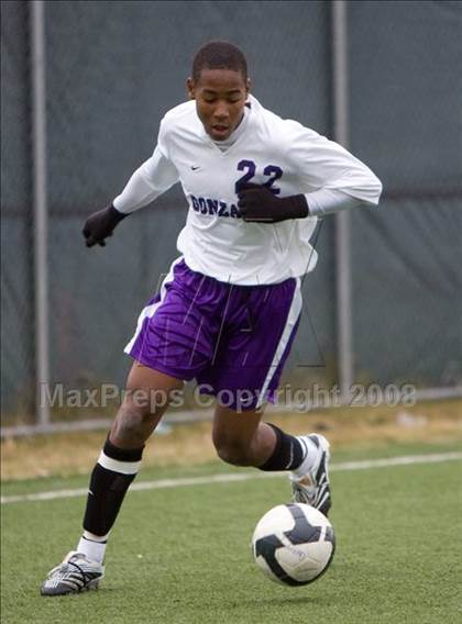 Thumbnail 3 in Bishop McNamara @ Gonzaga (WCAC Quarterfinal) photogallery.