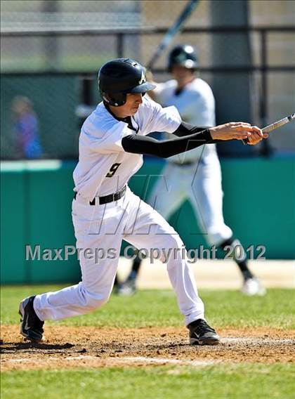 Thumbnail 3 in Abilene vs. Mansfield Summit (Jerry Durant Varsity Classic) photogallery.