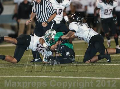 Thumbnail 1 in Trinity vs. Carroll (UIL 5A Division I Regional Playoff ) photogallery.