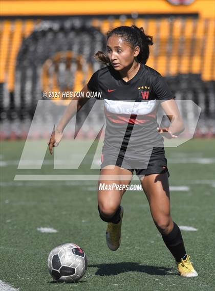 Thumbnail 3 in Villa Park @ Harvard-Westlake (CIF SoCal Regional D1 Semi-Final) photogallery.