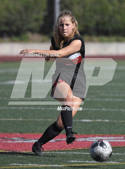 Thumbnail 3 in Villa Park @ Harvard-Westlake (CIF SoCal Regional D1 Semi-Final) photogallery.