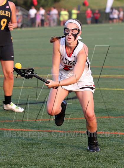 Thumbnail 2 in Madison vs. Langley (VHSL Final) photogallery.