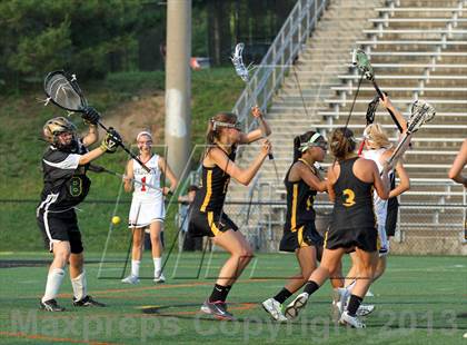 Thumbnail 2 in Madison vs. Langley (VHSL Final) photogallery.