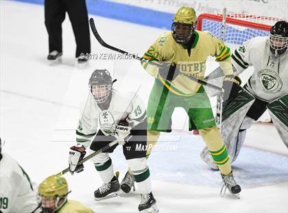 Thumbnail 3 in Northwest Catholic vs. Notre Dame, WH (CIAC D1 Semifinal) photogallery.