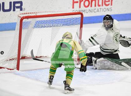 Thumbnail 2 in Northwest Catholic vs. Notre Dame, WH (CIAC D1 Semifinal) photogallery.