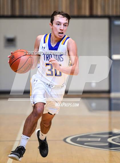 Thumbnail 2 in Serra vs. Terra Linda (Bambauer Classic) photogallery.