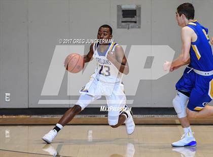 Thumbnail 2 in Serra vs. Terra Linda (Bambauer Classic) photogallery.
