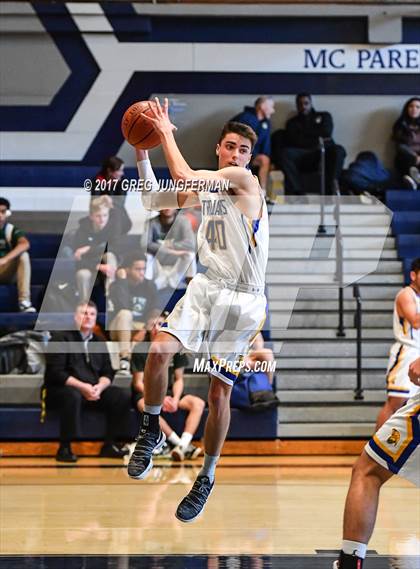 Thumbnail 2 in Serra vs. Terra Linda (Bambauer Classic) photogallery.