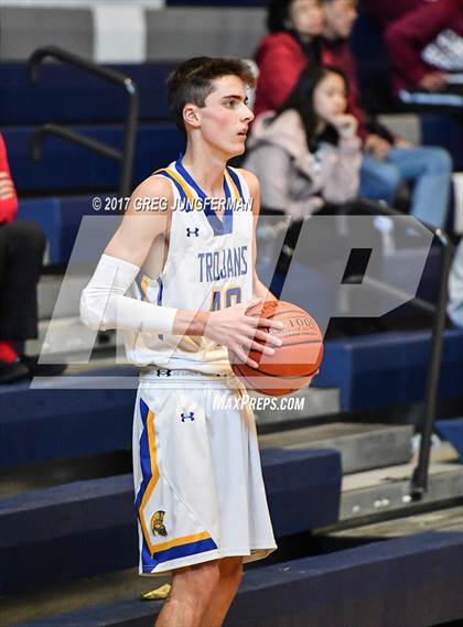 Thumbnail 2 in Serra vs. Terra Linda (Bambauer Classic) photogallery.