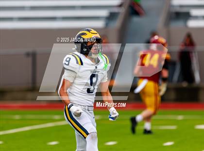 Thumbnail 2 in Bellevue @ O'Dea (WIAA 3A Semi Final) photogallery.