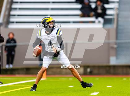 Thumbnail 3 in Bellevue @ O'Dea (WIAA 3A Semi Final) photogallery.