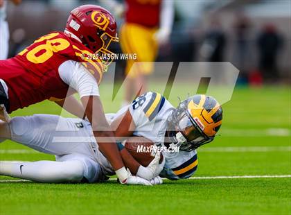 Thumbnail 3 in Bellevue @ O'Dea (WIAA 3A Semi Final) photogallery.
