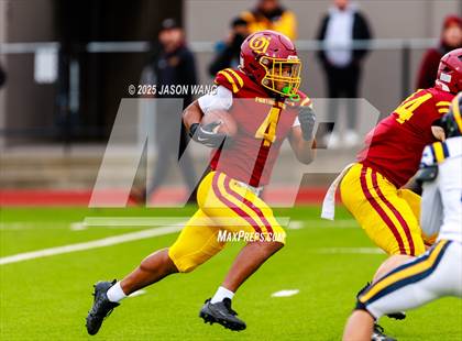 Thumbnail 2 in Bellevue @ O'Dea (WIAA 3A Semi Final) photogallery.