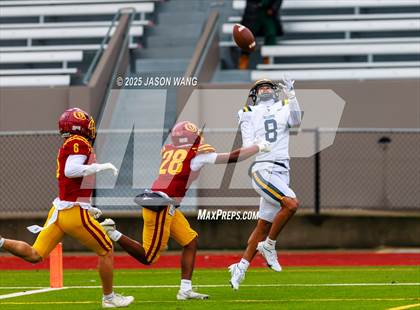Thumbnail 1 in Bellevue @ O'Dea (WIAA 3A Semi Final) photogallery.