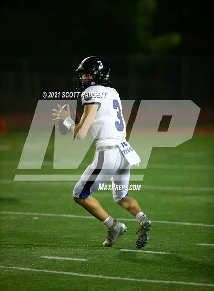 Thumbnail 2 in Ramona @ Mt. Carmel (CIF SDS D3 Semifinal) photogallery.