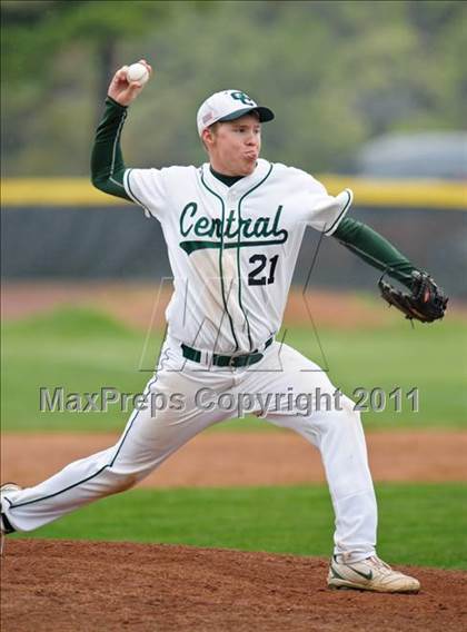 Thumbnail 2 in Wauconda @ Grayslake Central photogallery.